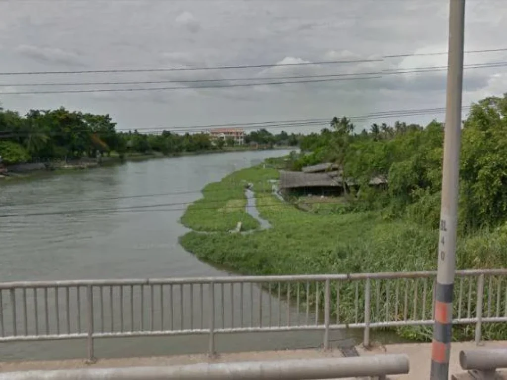 ขายที่ดิน ติดริมแม่น้ำท่าจีนติดถนนบรมราชชนนี เหมาะสร้างบ้านจัดสรรรีสอร์ท ด้านหน้าติดแม่น้ำท่าจีน ด้านข้างติดถนน เนื้อที่ 52 ไร่ ขายราคาไร่ละ 65 ล้านบาท พร้อมโอน