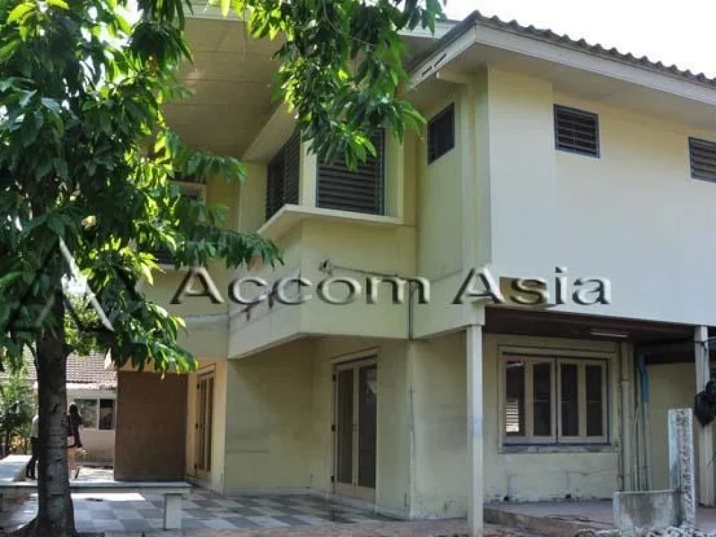  Sale 120 M House Land BTS Thonglor Sukhumvit 36 Bangkok near Rama 4