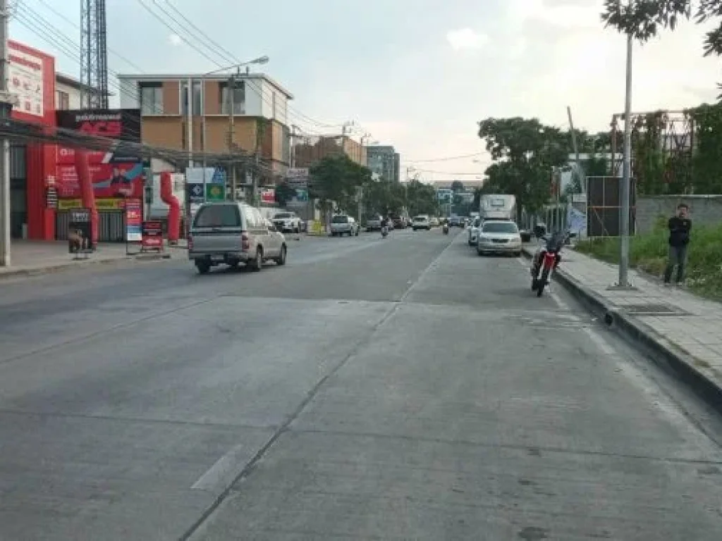 ขายที่ดิน 175 ไร่ ติดถนนซอยมัยลาภ ลาดพร้าว ถนนประเสริฐมนูกิจ