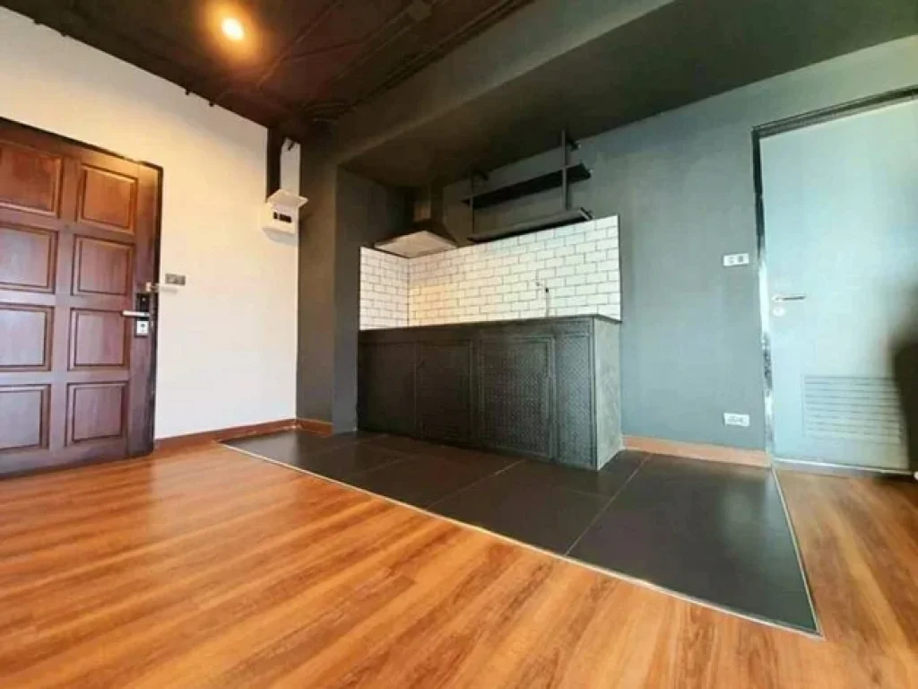 ขายคอนโด รัชดา พาวิลเลี่ยน 64 ตรม ชั้น 21 รีโนเวทใหม่ Style Loft ใกล้ MRT ลาดพร้าว