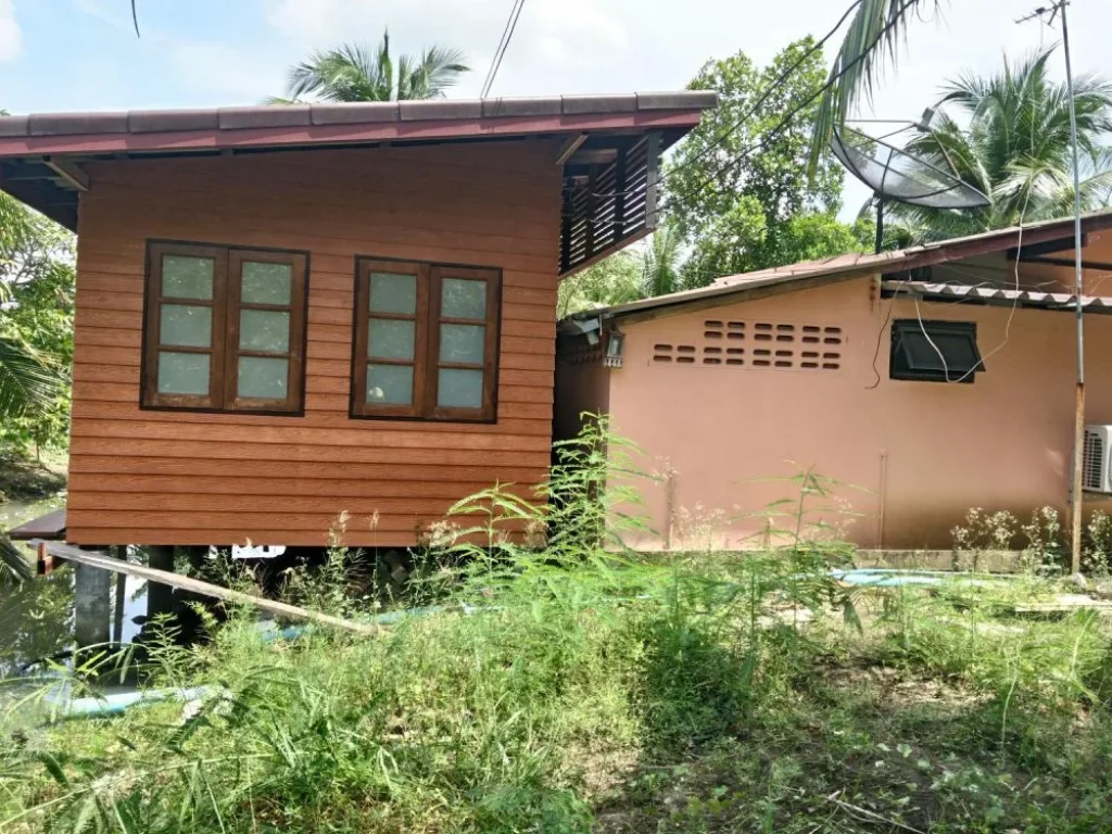 ที่ดิน224ตรว พร้อมบ้านริมคลองสวย อยู่บ้านปรก อเมือง สมุทรสงคราม บ้านริมคลองบรรยากาศดีๆ มี3ห้องนอน 2ห้องน้ำ