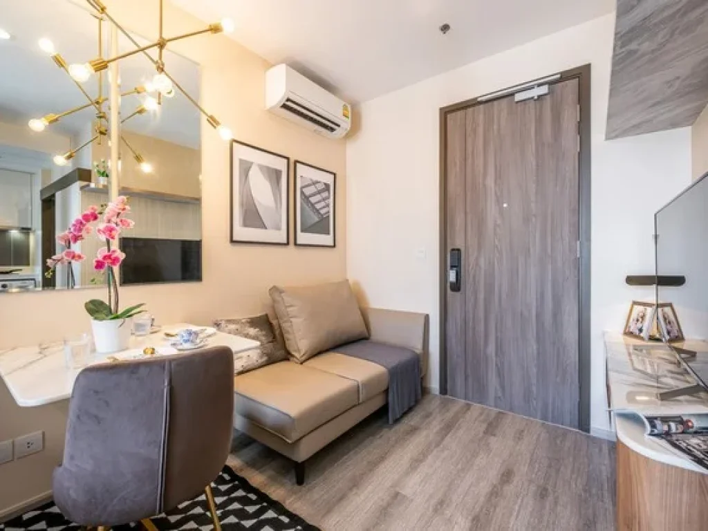 Condo for Rent Ideo Mobi Asoke near MRT Phetchaburi and Airport Link