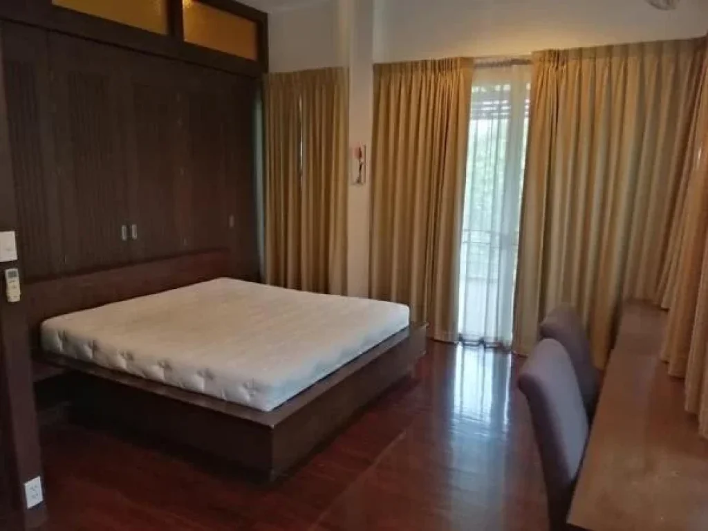 Condo For Rent 18500 month 2 floor 1 bed 2 bath 100 sqm the corner unit Suthep view close to CMU