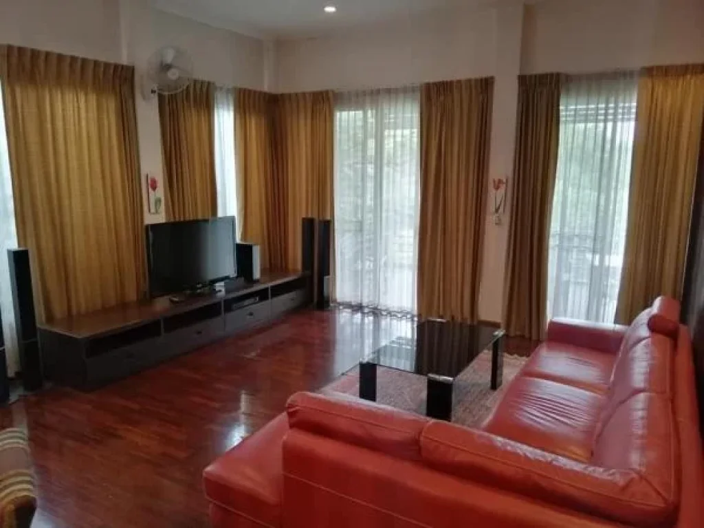 Condo For Rent 18500 month 2 floor 1 bed 2 bath 100 sqm the corner unit Suthep view close to CMU