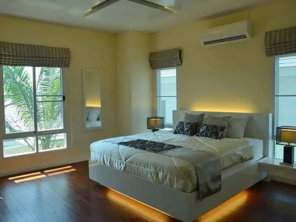 ขายบ้านเดี่ยวคุณภาพ SPACIOUS HOUSE WITH GARDEN ออกแบบสวย