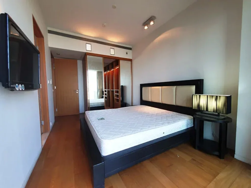 เช่าด่วน คอนโดหรู The Met ถสาธรใต้ A Nicely Décor 2 Bedroom Unit Available at The Met Sathorn