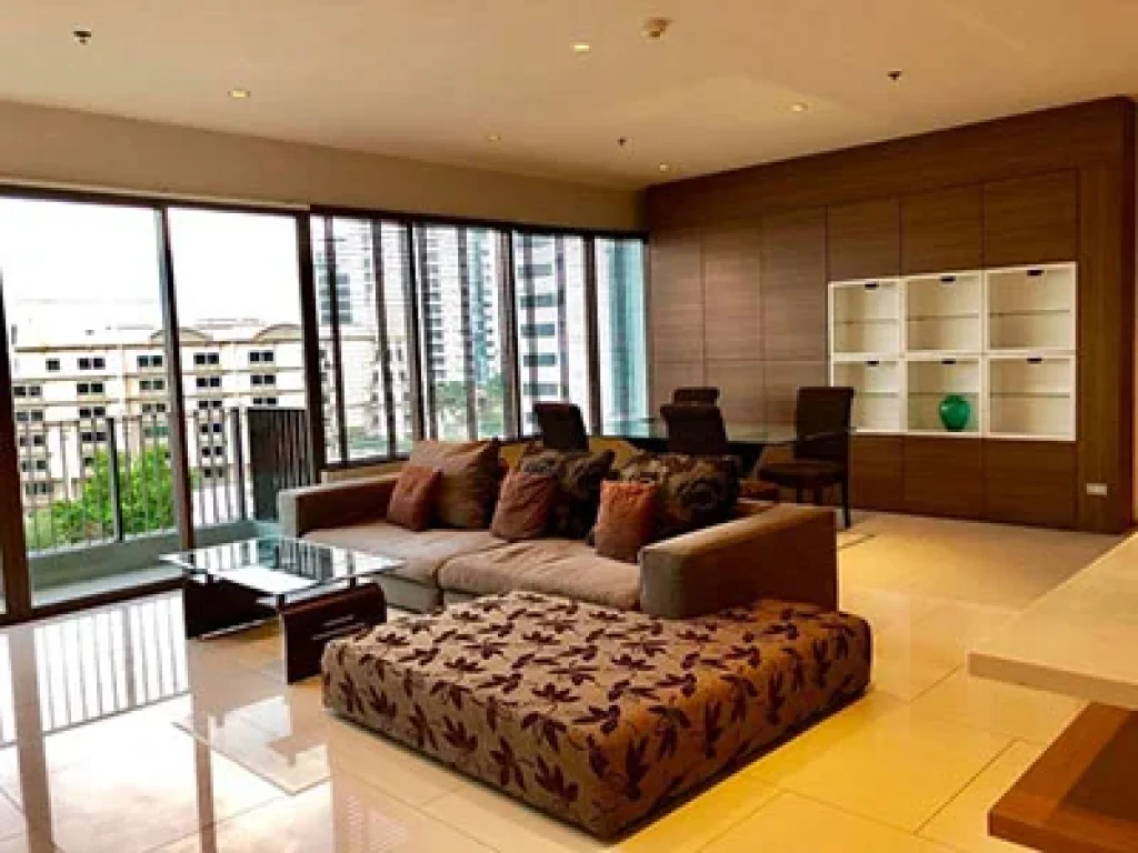 คอนโด The Emporio Place สุขุมวิท 24 แบบ 3 ห้องนอน A 3 Beds amp 4 Baths Unit with Maid Quarter in Sukhumvit 24