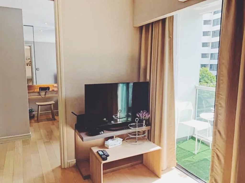 Tidy Deluxe Sukhumvit 34 for rent and sale 1 bedroom 1 bathroom 34 sqm selling 49 mil baht rental 24k