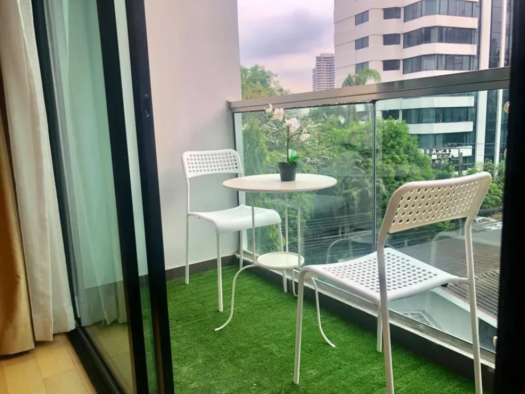 Tidy Deluxe Sukhumvit 34 for rent and sale 1 bedroom 1 bathroom 34 sqm selling 49 mil baht rental 24k