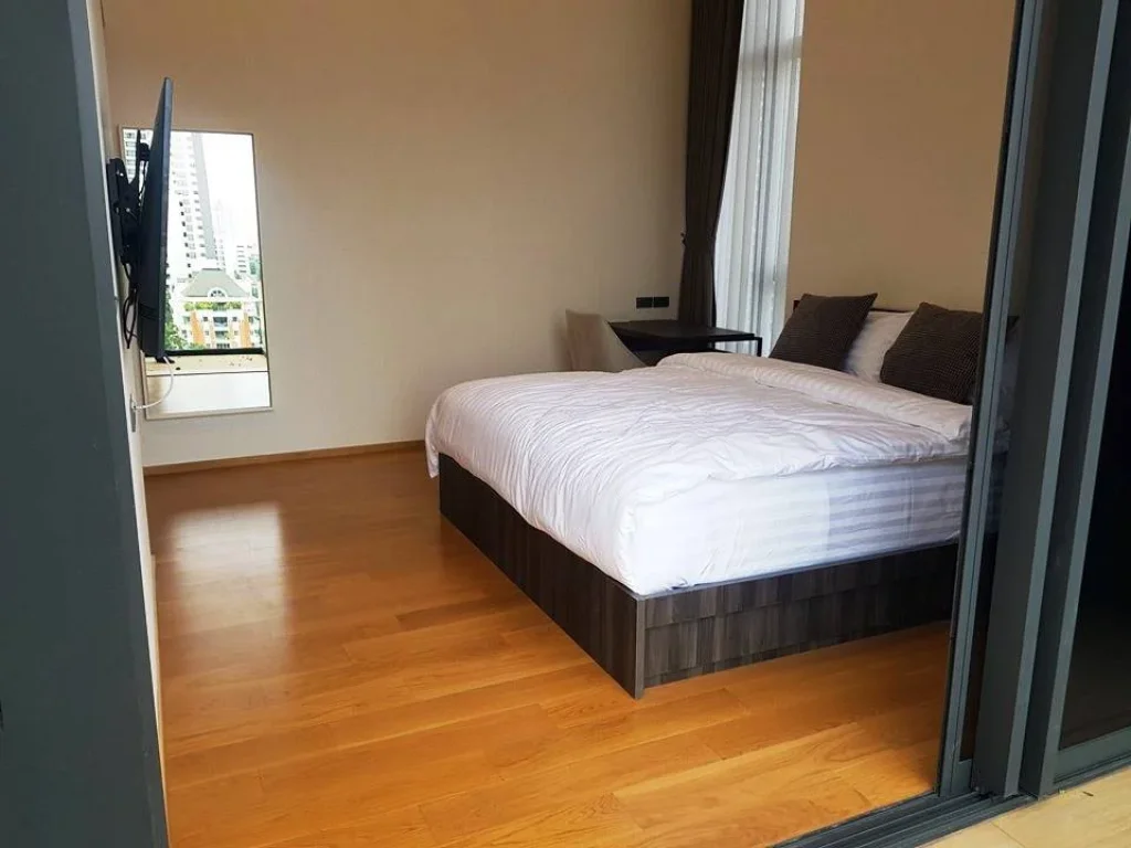 เช่าด่วน คอนโดหรู ห้อง Duplex แบบ 3 ห้องนอน A Nice and Cozy 3 Bedroom Duplex Unit in Sukhumvit 31