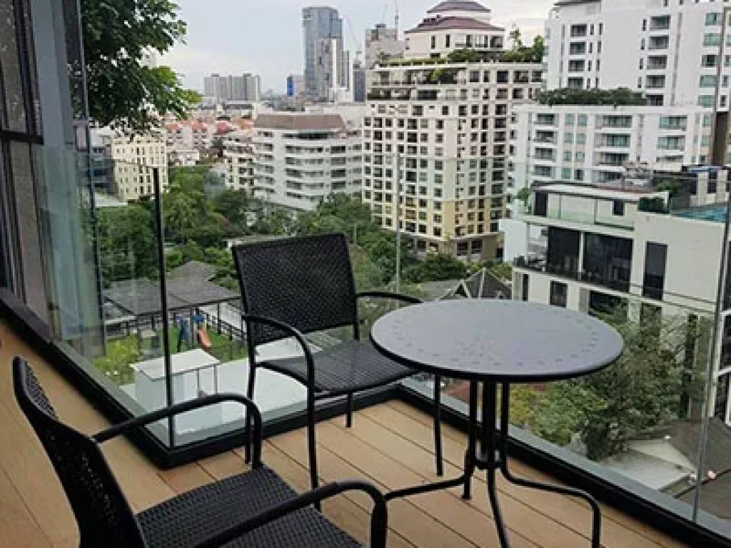 เช่าด่วน คอนโดหรู ห้อง Duplex แบบ 3 ห้องนอน A Nice and Cozy 3 Bedroom Duplex Unit in Sukhumvit 31