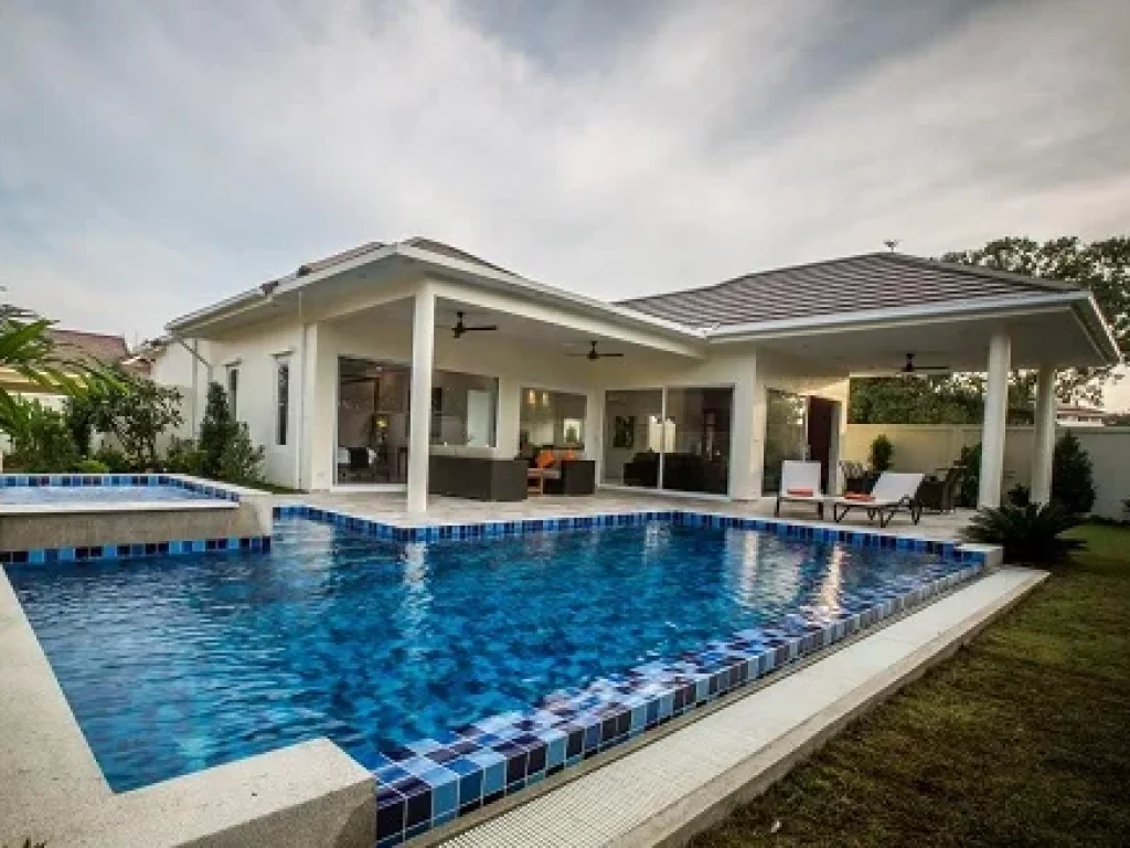 ขายบ้านเดี่ยว AS NEW LUXURY VILLA IN A PRIME LOCATION ดีไซน์สวยคุณภาพ บรรยากาศดี