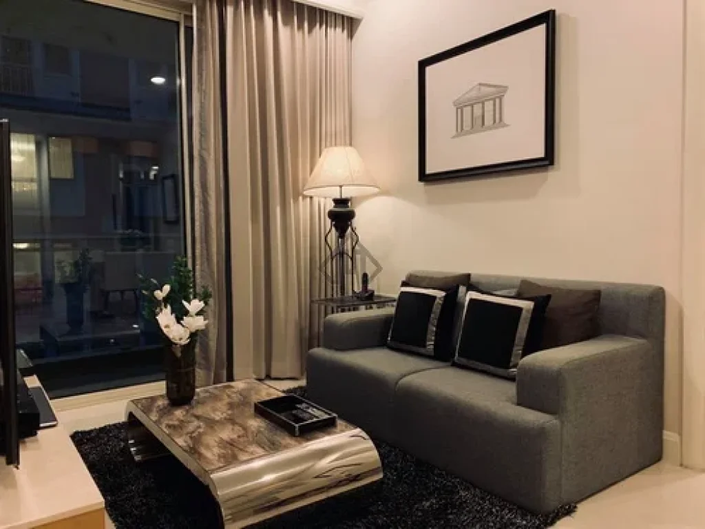 Chidlom condo for rent Q Langsuan 2beds 2baths fully furnished ready to move in near BTS Chidlom