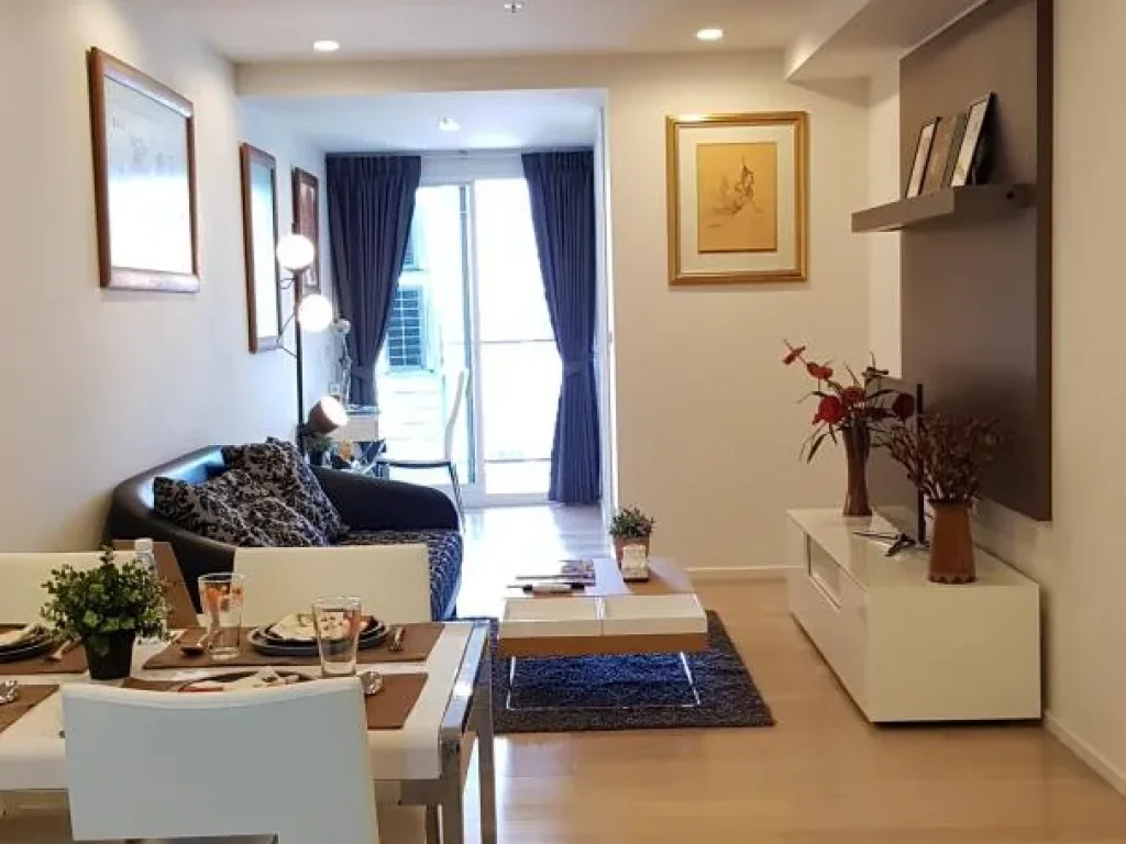 ให้เช่าและขายคอนโด 15 sukhumvit Residence ใกล้BTS นานา BTS อโศก