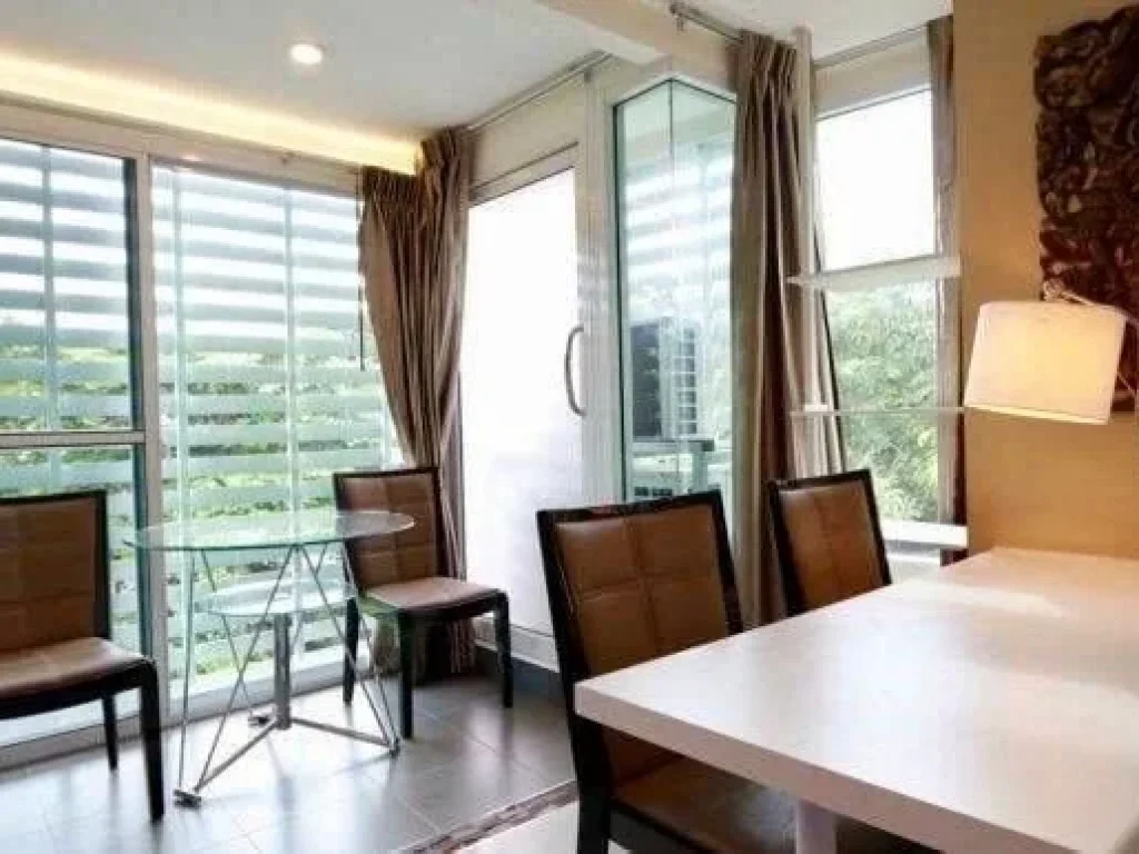 For rent 1 bedroom condo on Huay Kaew Road walking distance to old city Kad Suan Kaew Maya Mall and Nimmanhemin road 3 kms from Singapore Internat