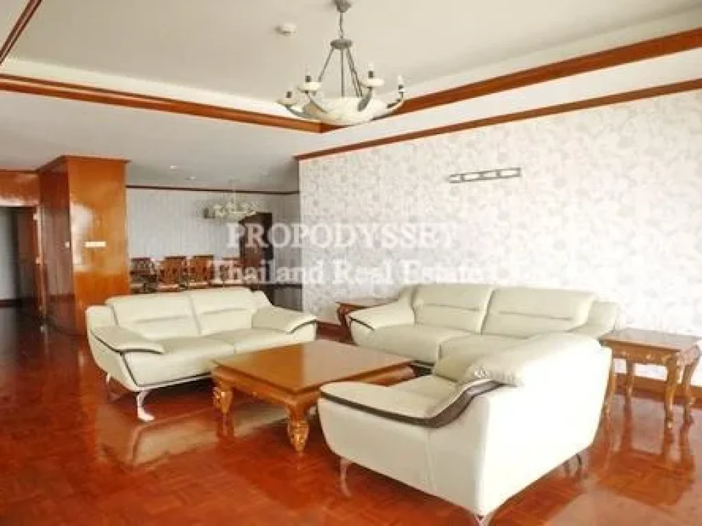 3 bedrooms for rent at Yenakart Road  Sathorn area