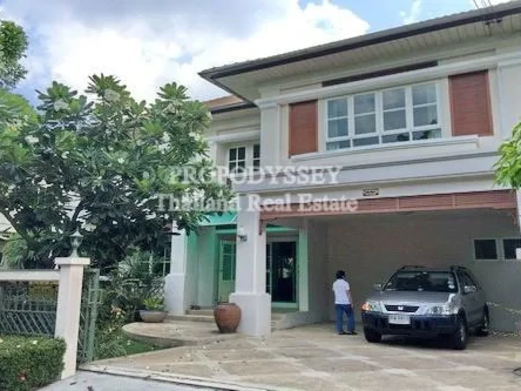 4 bedrooms house for rent and sale in the compound on Minburi area