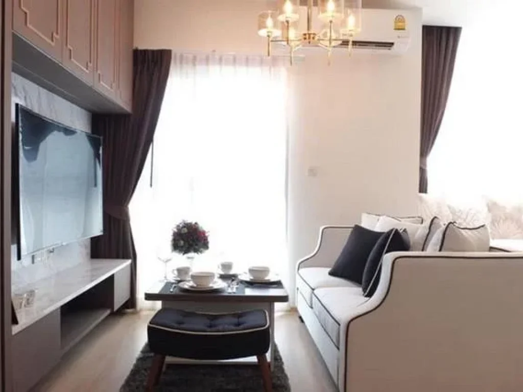 For Rent ให้เช่า คอนโด Noble Revolve Ratchada 2 โนเบิล รีวอลฟ์ รัชดา 2 Pool View