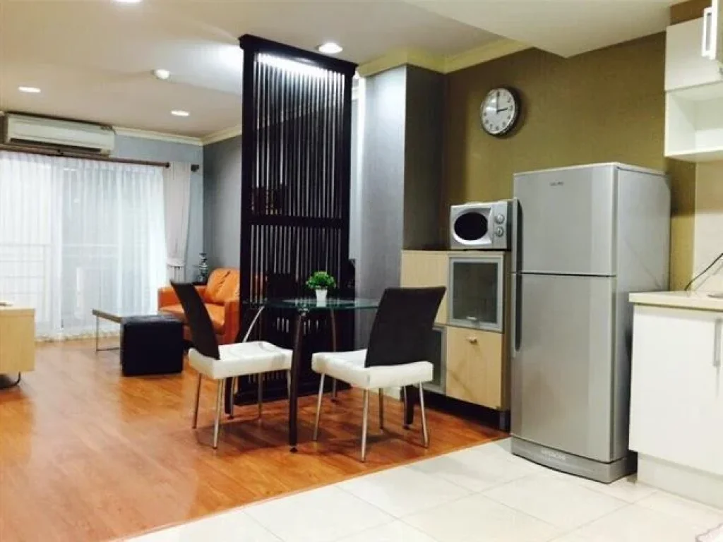 1 spacious bedroom for rent or sale at Thonglor soi 13