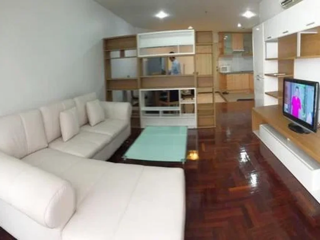 ขายคอนโด 1 ห้องนอน ขนาดใหญ่ 74 ตารางเมตร อโศก Sale 1 bedroom specious condo 74 sqm on Asoke Road