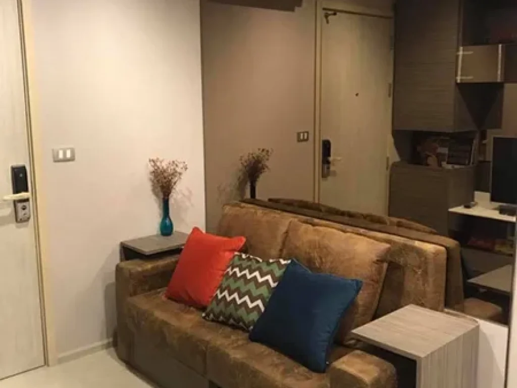 Rhythm sukumvit 36-38 ขนาด 33 sqm 1 bedroom ขายขาดทุน ตกแต่งครบ