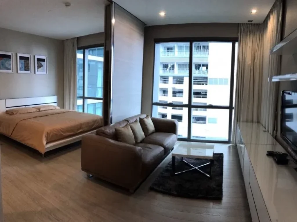 For Rent great deal 1 bed at The Room Asoke Professional design