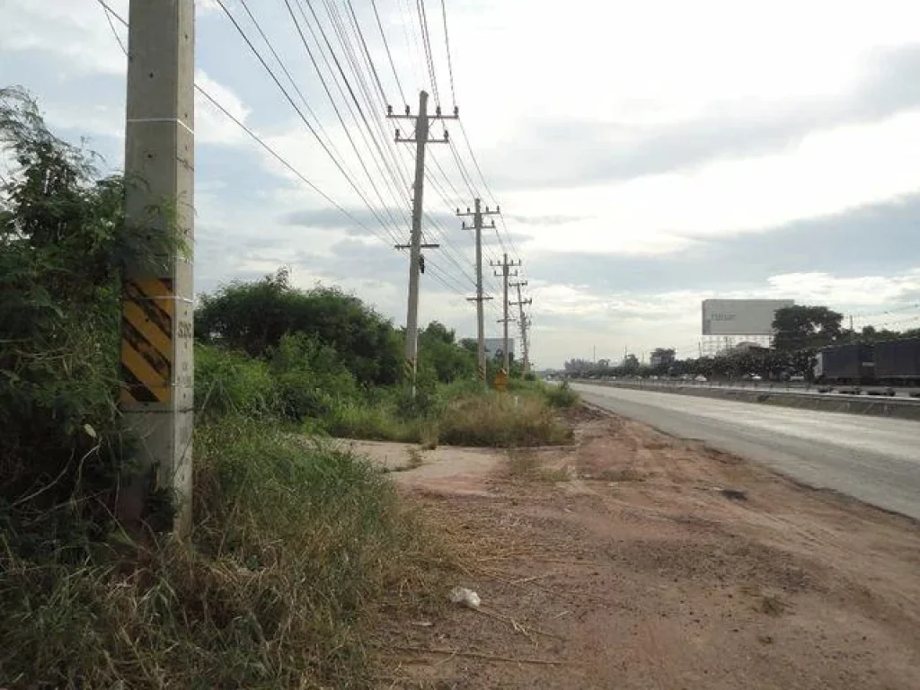 ที่ดิน ติดถนนมิตรภาพ มะเกลือใหม่ ตรงข้าม วัด สรพงษ์สีคิ้ว