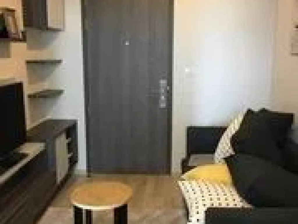 For Rent CENTRIC RATCHADA  HUAI KHWANG with nice furniture