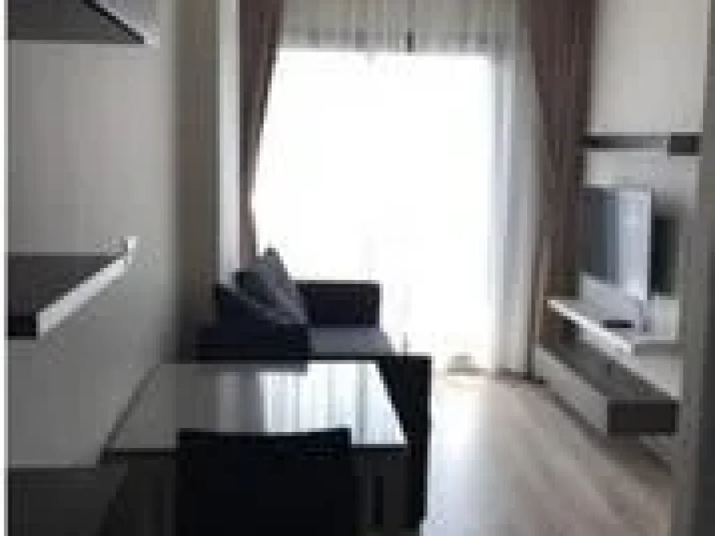 For rent CENTRIC RATCHADA  HUAI KHWANG 1 bedroom with swimmingpool view