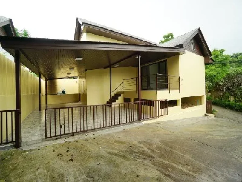 House for Sale 2 Storeys Good Location 3 Bedrooms 2 Bathrooms in Koh Samui