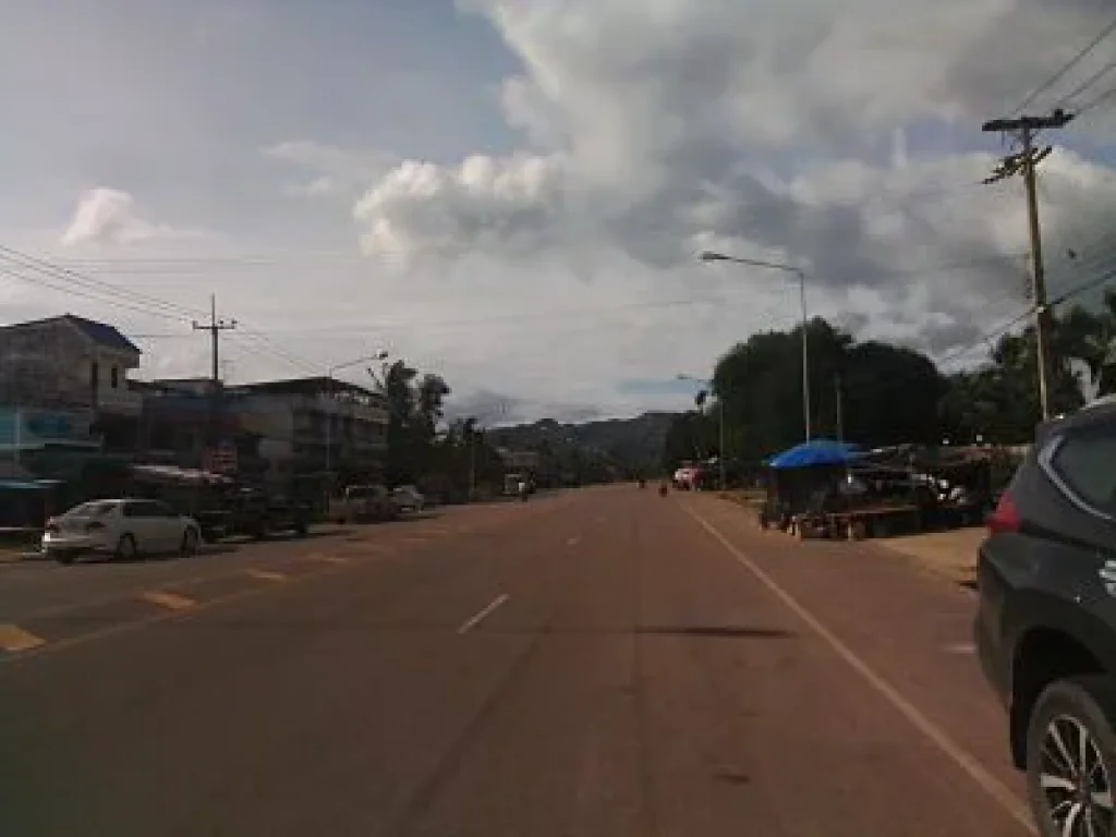 Sale Nice Land area 3332 sqm closed big road wide for Villa or small Business near beach and tourist Chumphon