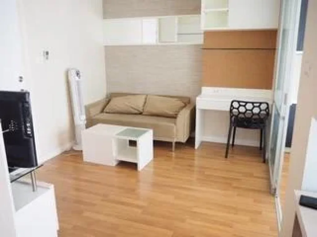 Condo for Rent aa LUMPINI PLACE RATCHAYOTHIN with furniture built-in swimming pool view with furniture buil