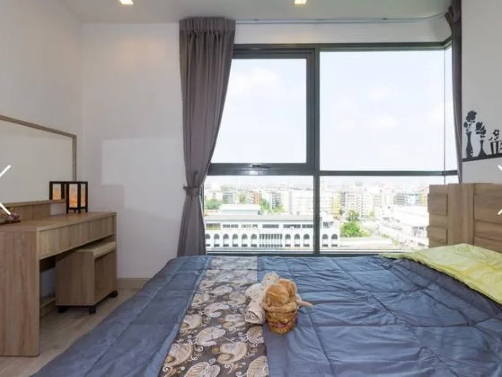 Ideo Mobi Sukhumvit 45 sqm 2bedroom 1 bathroom 32 metre from Onnut BTS