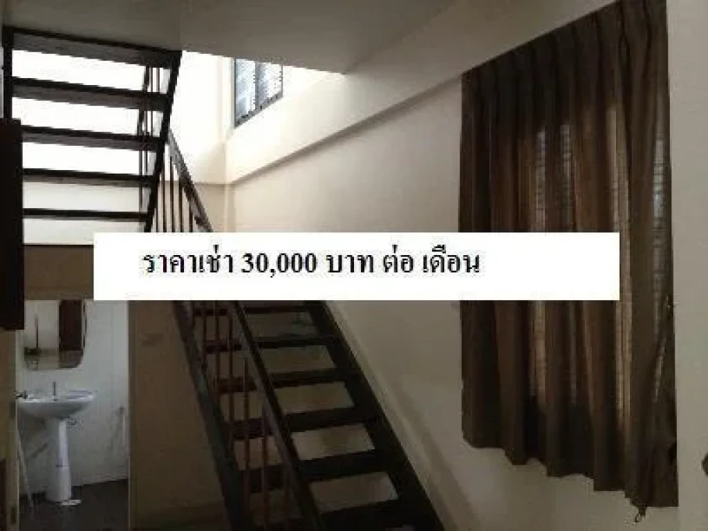 บ้านเดี่ยวให้เช่า 2 ชั้น สุขุมวิท 661 ใกล้ BTS อุดมสุข เพิ่งปรับปรุงใหม่