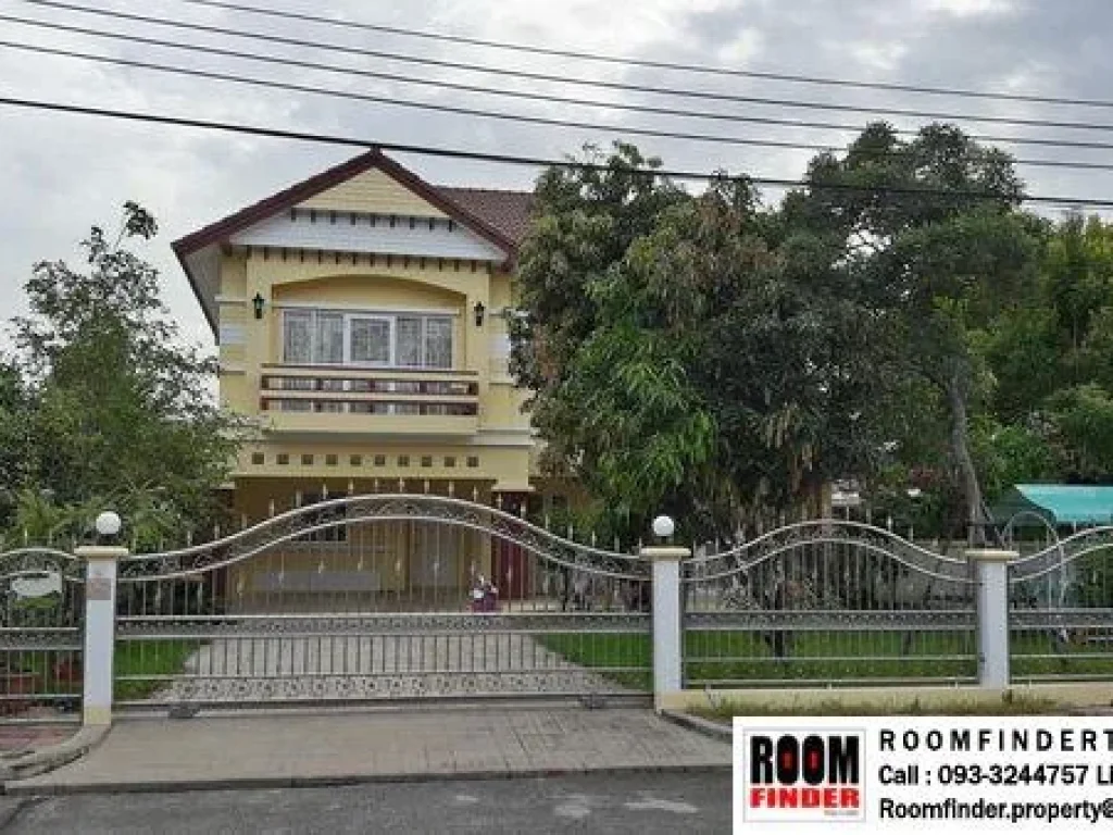 FOR RENT สำหรับเช่า Floraville Chaloemprakiat 22 4 beds 4 baths 1 Maid 117 Sqw60000 Fully Furnished Newly R