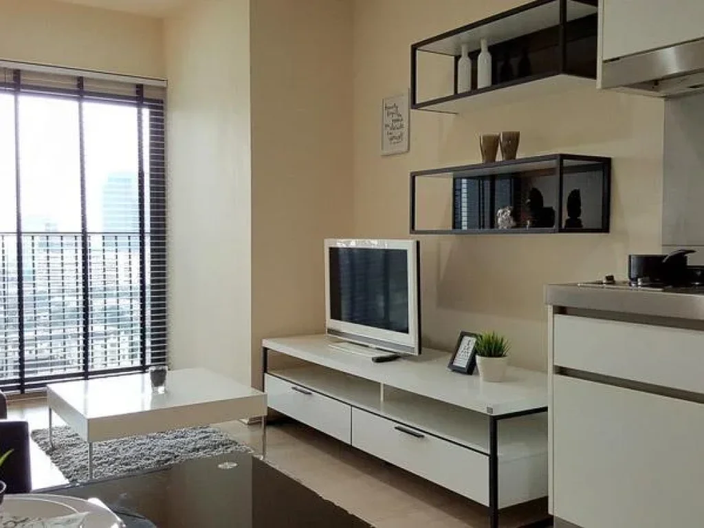 Fully Furnished Remix 36 price 32000บาท