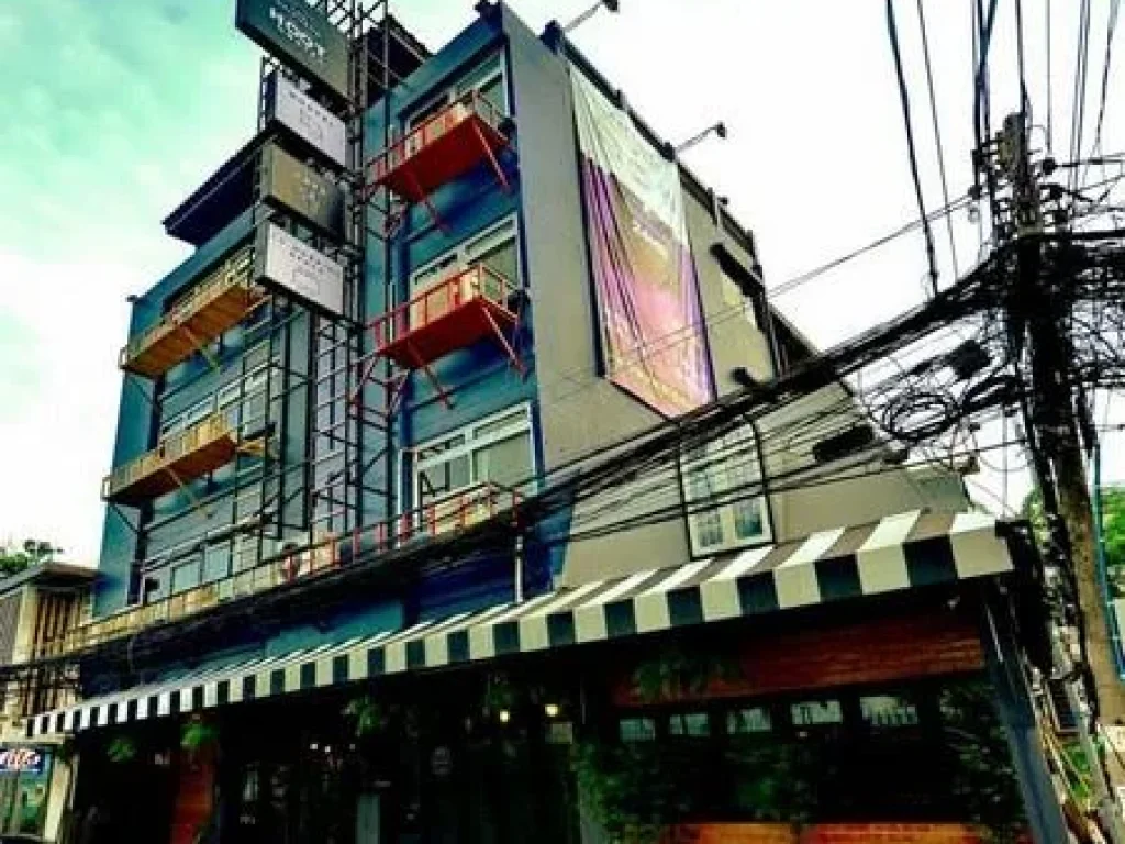 ขาย Hoothostel the Neighborhoot hostel and cafe กรุงเทพมหานคร