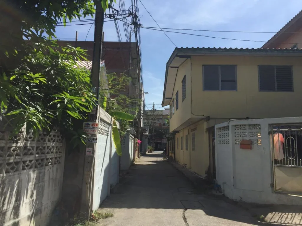 ขายที่ดินทำเลเด่น ใกล้สถานีรถไฟฟ้าบางขุนนนท์