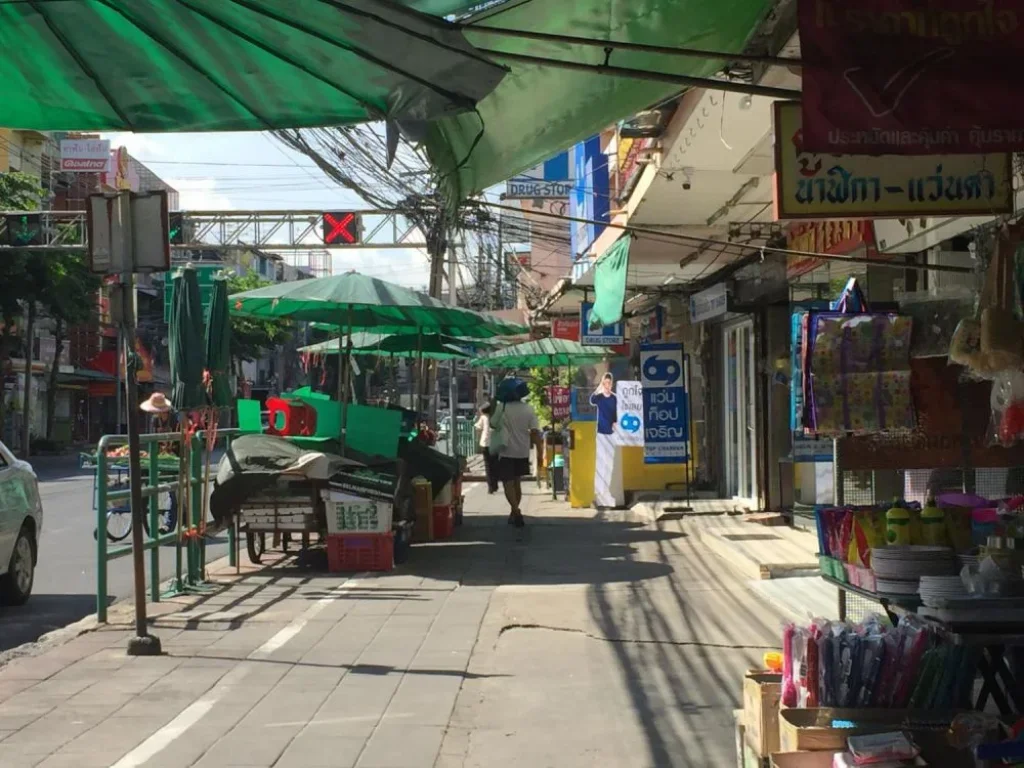 ขายที่ดินทำเลเด่น ใกล้สถานีรถไฟฟ้าบางขุนนนท์