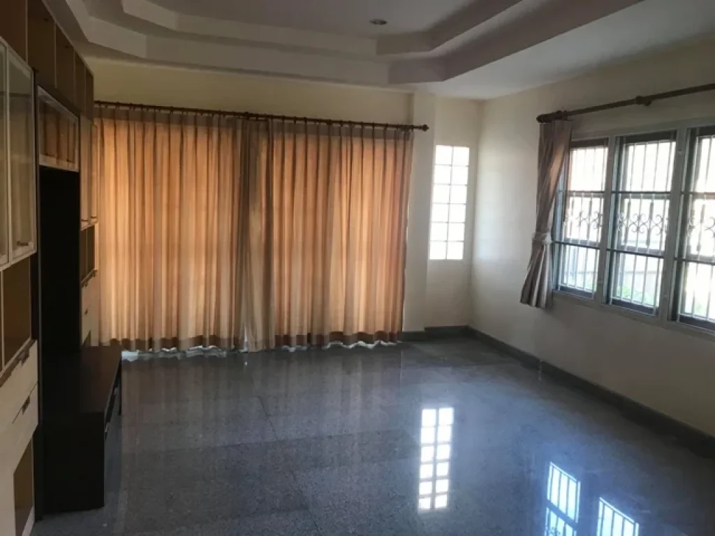 Sale Big and Lovely House for Rent or Sale in Ban Chang