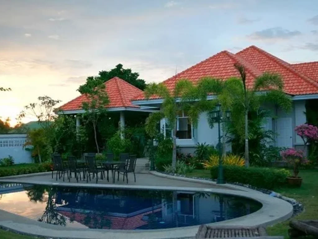 บ้านเช่าพร้อมอยู่ LUXURY BUNGALOW IN THE TROPICS