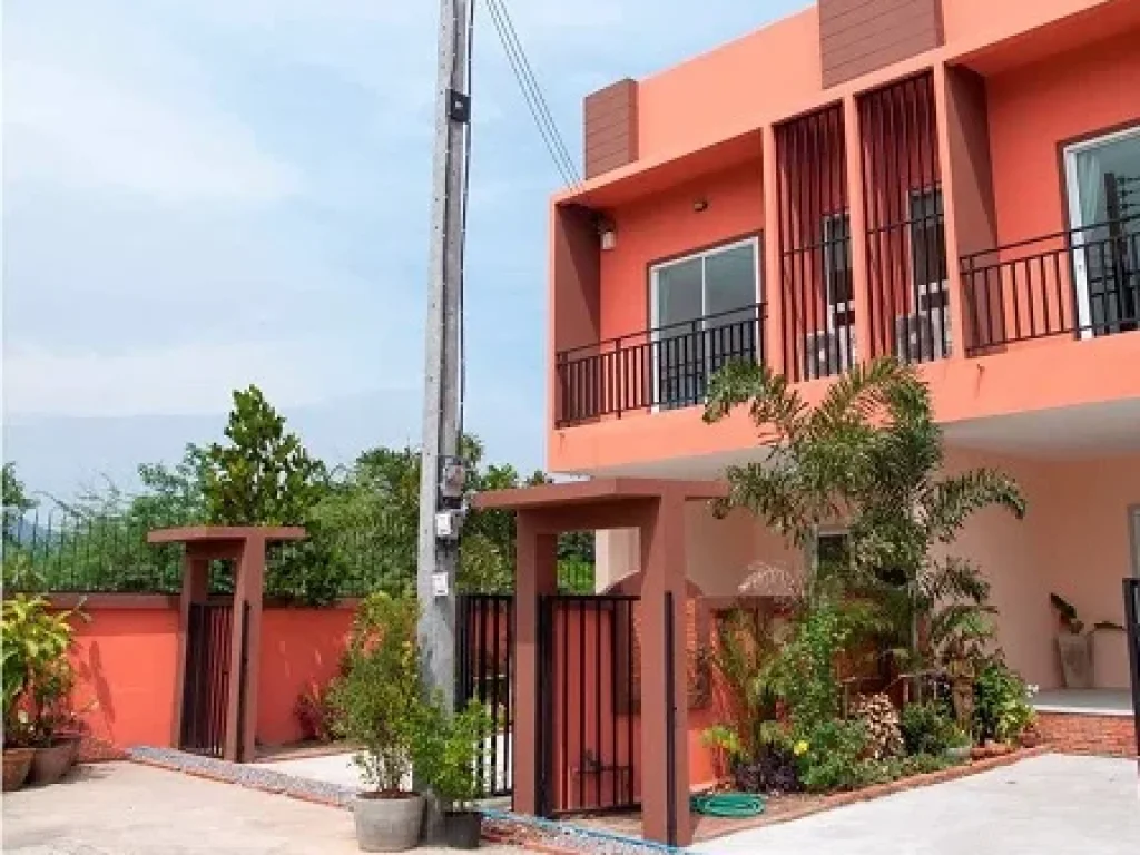 บ้าน Townhomes ให้เช่า PRINCE TOWNHOMES Soi 102