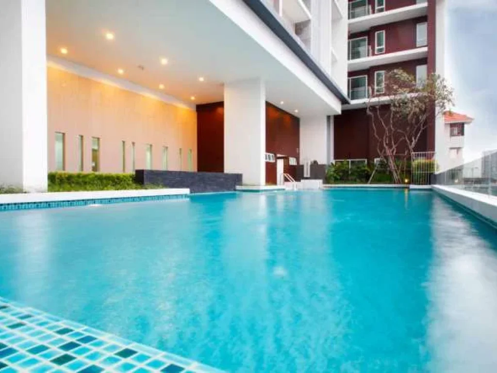 ขายคอนโด The Bloom Condominium ทำเลดี ในซอยสุขุมวิท 71 จำนวน 1 ห้อง ชั้น 24 พื้นที่ 8862 ตรม -มี 3 ห้องนอน 2ห้องนำ้ 1 ห้องนั่งเล่น 1 ห้องครัว