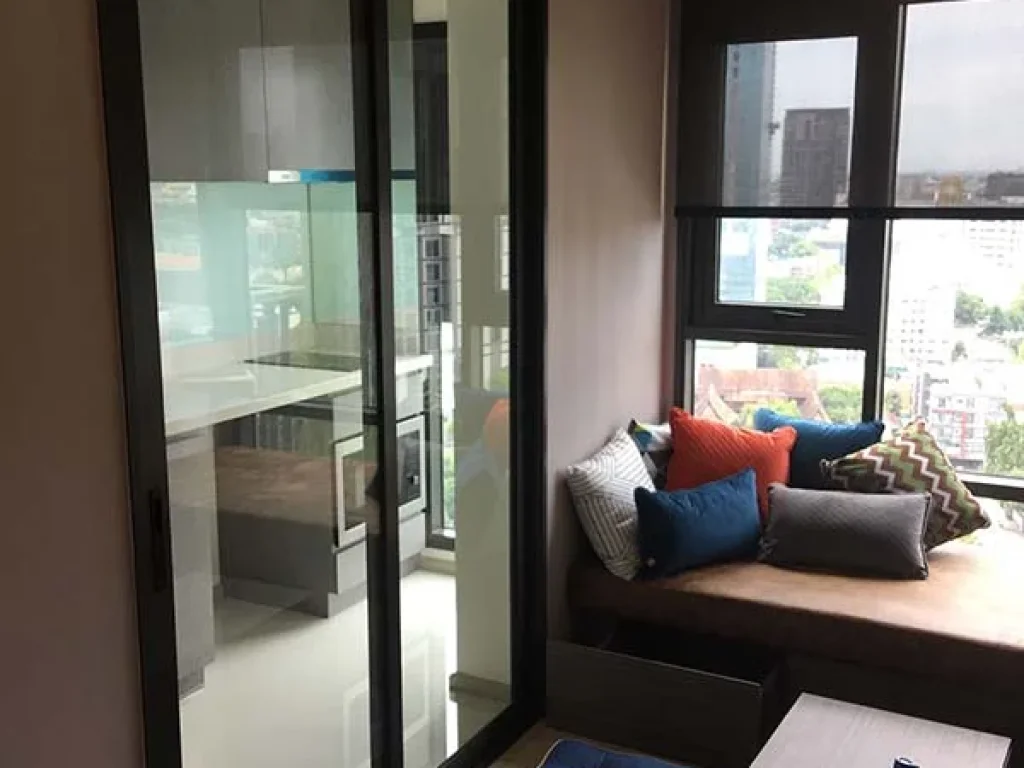 ขายหรือให้เช่า The Rhythm Condo สุขุมวิท สนใจติดต่อ 0869717775