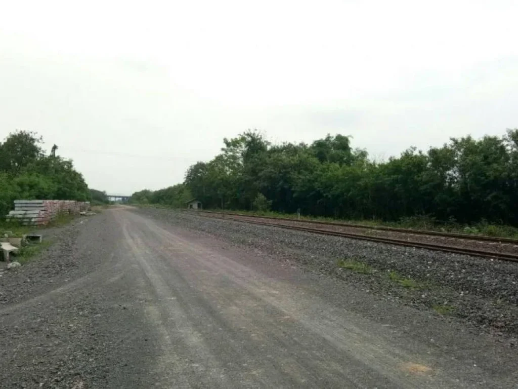 ขายที่ดิน ติดทางคู่ขนานรถไฟความเร็วสูง พร้อมสิ่งปลูกสร้าง