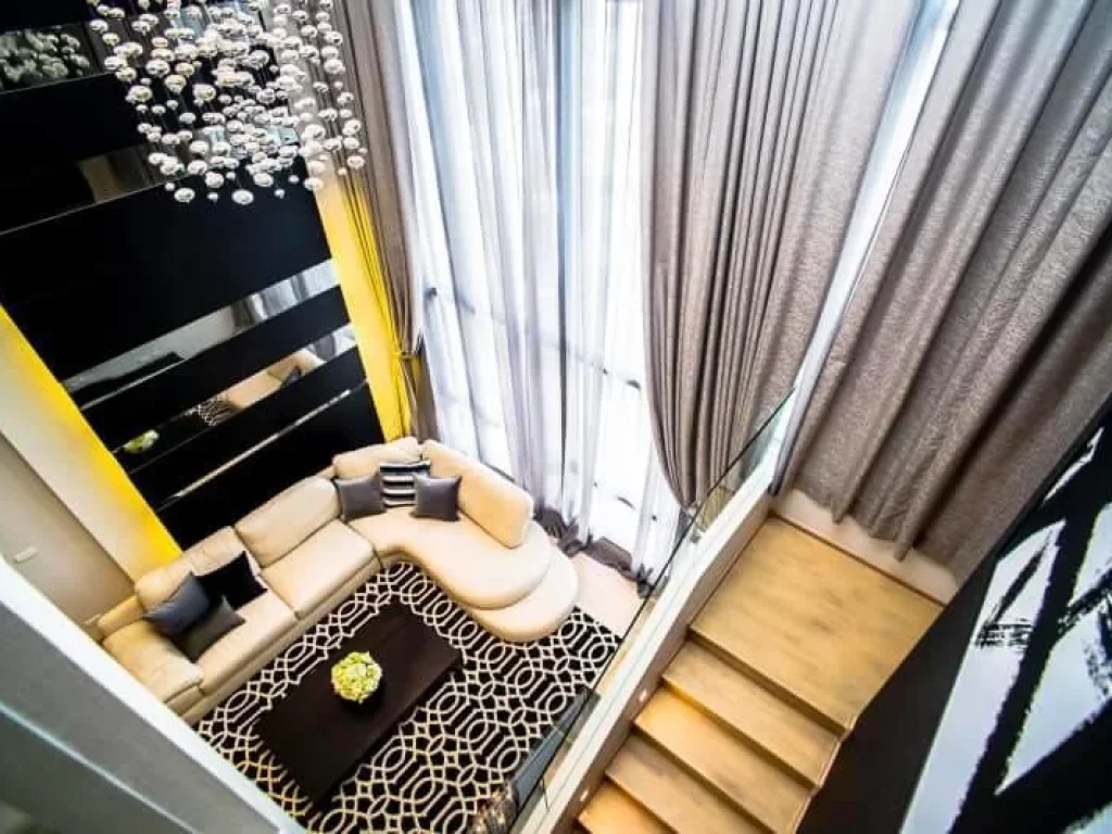 ให้เช่าคอนโด Duplex Penthouse เออร์บาโน่ แอบโซลูท สาทร-ตากสิน