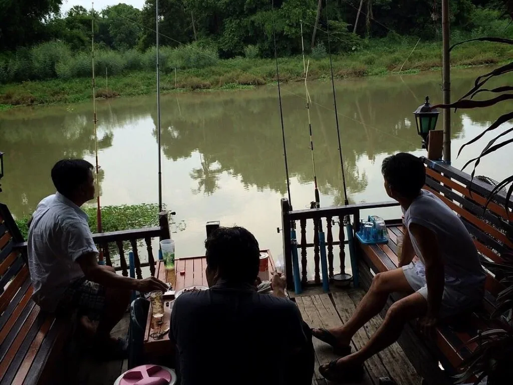 ที่ดินริมแม่น้ำ ด้านหน้าติดถนน