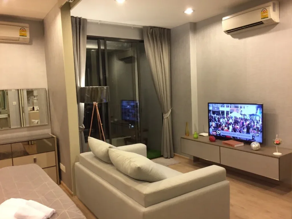 Condo Ideo Q ราชเทวี ใกล้ BTS ราชเทวี และ สยามพารากอน 34 ตรม 1นอน ชั้น14 ทิศตะวันออก เฟอร์ครบ