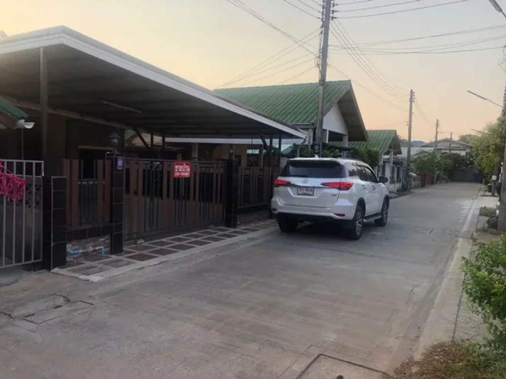 ขายที่ดินพร้อมบ้านพักอาศัย ชั้นเดียว อเมือง จพิษณุโลก 40 ตรว 3 ห้องนอน 1ห้องน้ำ