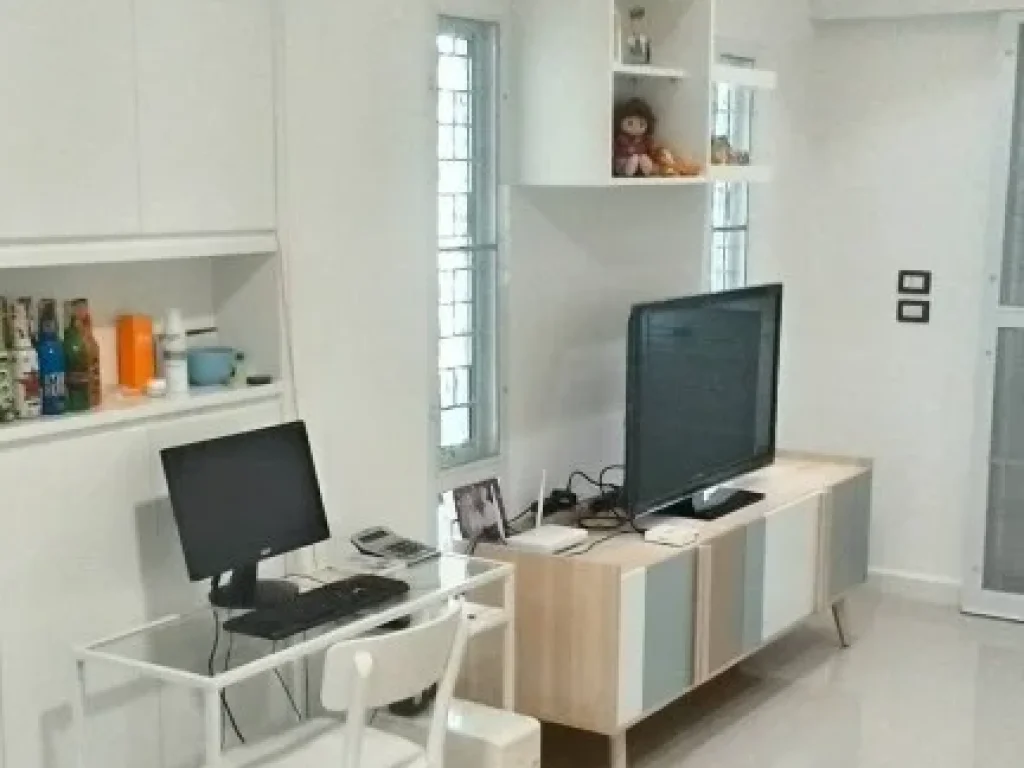 ขายทาวโฮมหลังมุม 2 ชั้น หมู่บ้านIdea house สนามบินน้ำ พื้นที่ 18 ตรว ทำเลใกล้รถไฟฟ้า เซ็นทรัลรัตนธิเบศร์